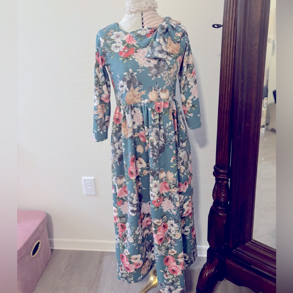 Floral Maxi Dress with Bow Detail